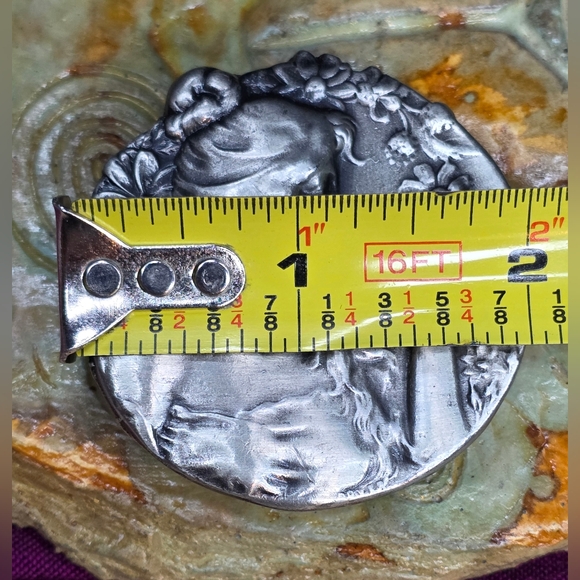 Art Nouveau Style Gibson Girl W/Flower Engraved Round Bergamot J-48 Belt Buckle - Picture 9 of 10